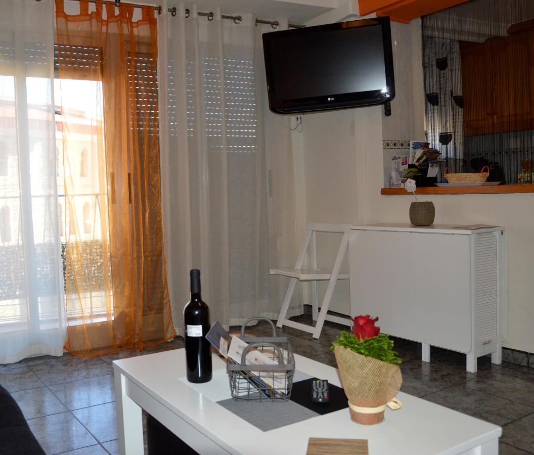 Apartamento El Mirlo Blanco Вильена Экстерьер фото