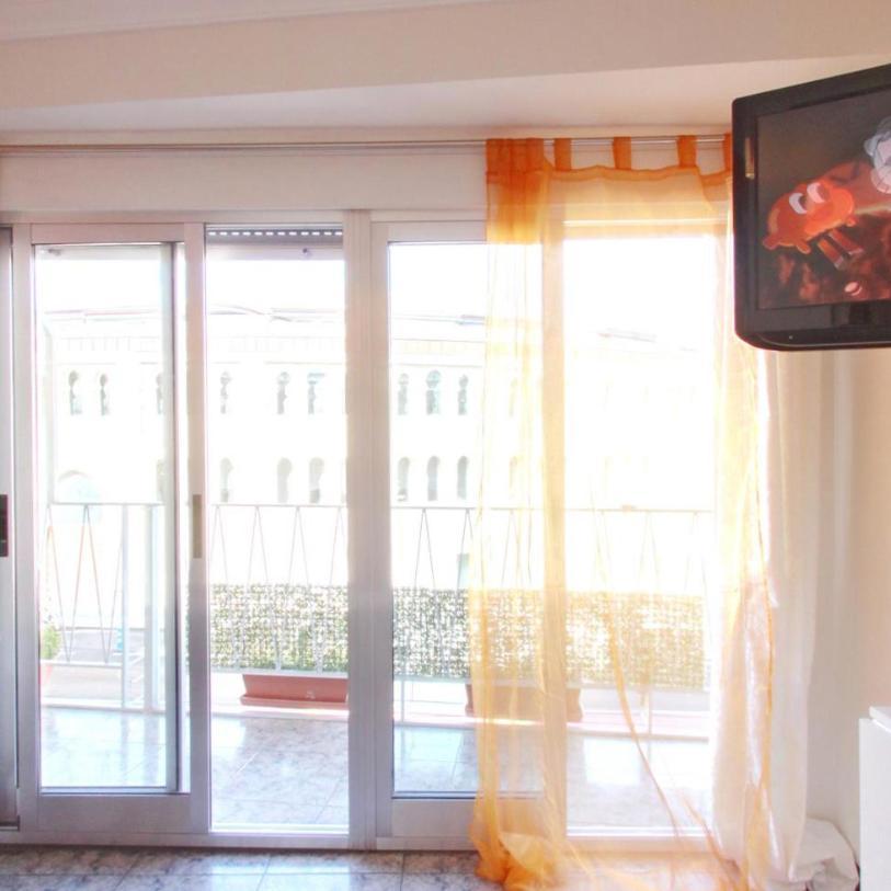 Apartamento El Mirlo Blanco Вильена Экстерьер фото