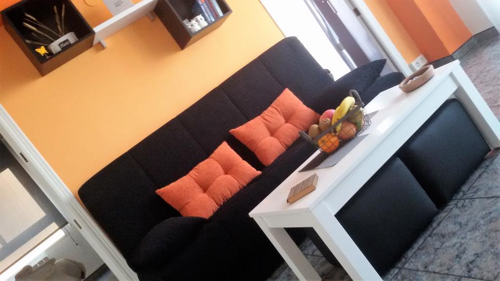 Apartamento El Mirlo Blanco Вильена Экстерьер фото